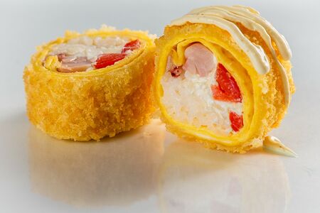 Ролл жареная тортилья с курицей