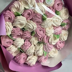 Съедобные букеты 40-42 бутона из зефира ручной работы