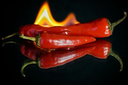 Перец острый на углях