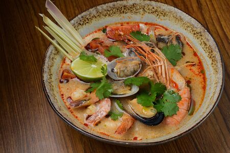 Том Ям с морепродуктами