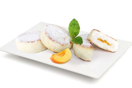 Сырники с абрикосом