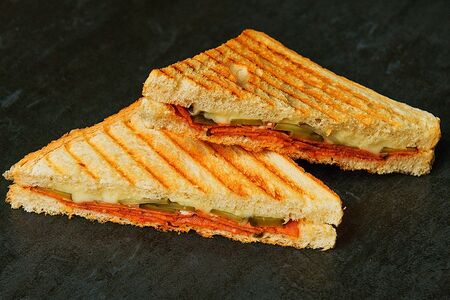 Сэндвич пепперони