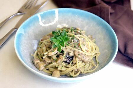 Паста с белыми грибами