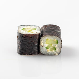 Мини-ролл с огурцом