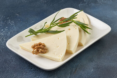 Сыр Сулугуни