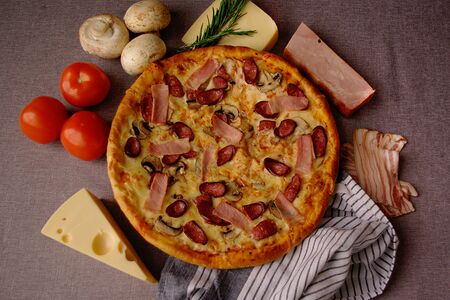 Пицца Лесной кабанчик