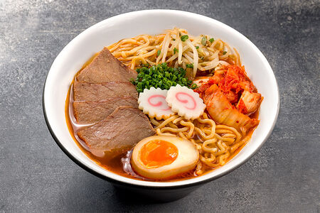 Рамен с говядиной кимчи