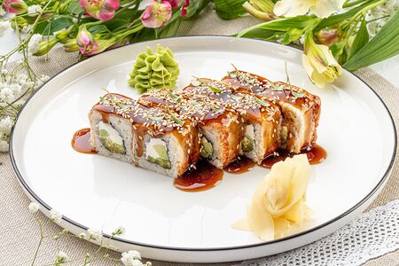 Угорь и сливочный сыр