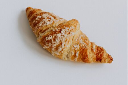 Круассан с миндальным кремом