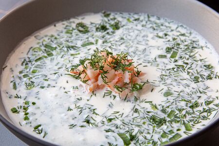 Окрошка с креветками