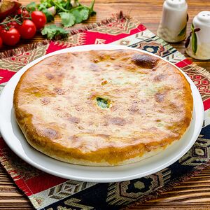 Пирог с картофелем, мясом и зеленью