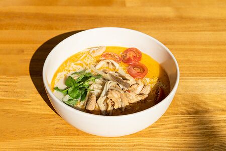 Сливочный суп с Азиатским песто