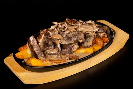 Бефстроганов