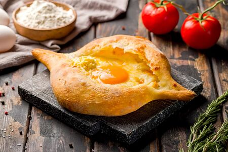 Хачапури по-аджарски