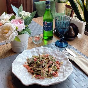 Салат с говяжьим языком