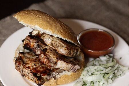 Шашлык из свинины на кости