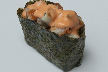 Суши острые с угрем