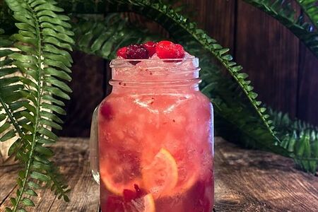 Лимонад клюквенный собственного приготовления