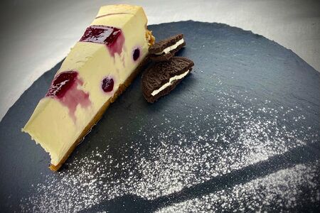 Чизкейк малиновый