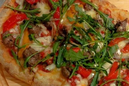 Пицца мясная с печёными перцами SIZE +