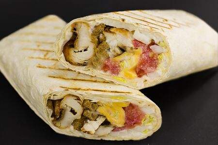 Шаурма Греческая с курицей маленькая