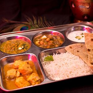 Чикен тхали остро