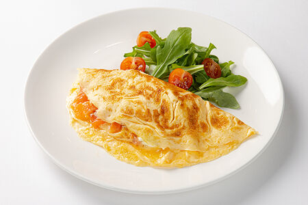 Омлет с лососем