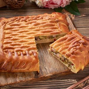 Пирог с курицей и овощами