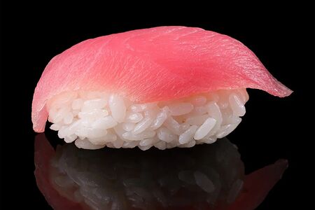 Магуро нигири