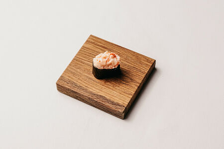 Гункан из гребешка