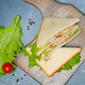 Сэндвич с куриной грудкой Хитроу