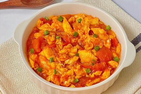 Яичница с помидорами