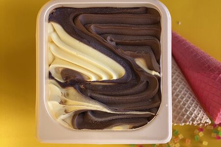 Мороженое Чикаго в мини-ванне