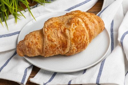 Круассан с сыром