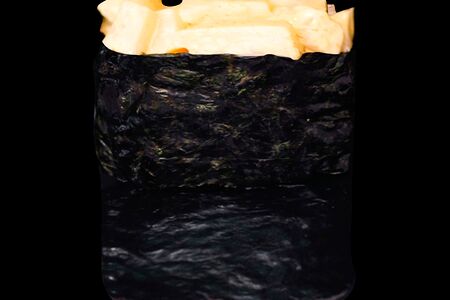 Гункан с гребешком