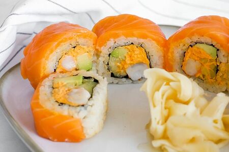 Ролл Бора-Бора