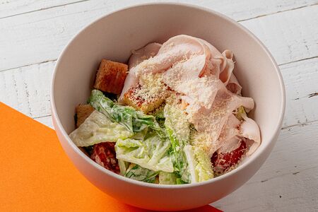 Цезарь с цыпленком