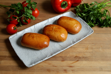 Пирожок с рисом и яйцом 75 гр