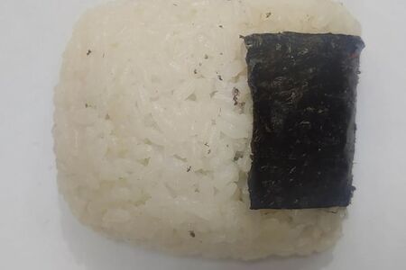 Онигири с угрем