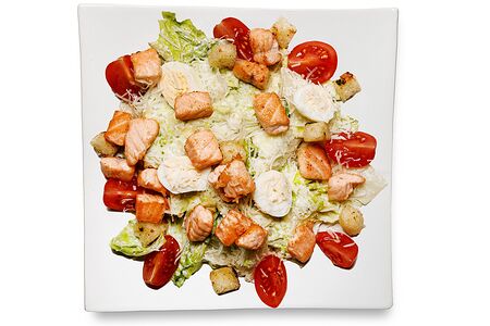 Салат Цезарь с лососем