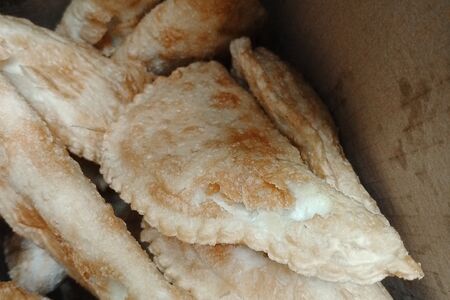 Чебуреки мясные