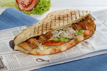 Кипрская пита с говядиной