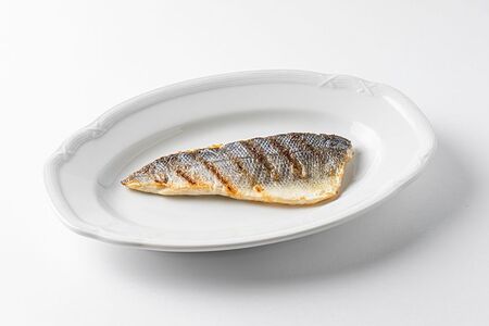 Филе сибаса на гриле