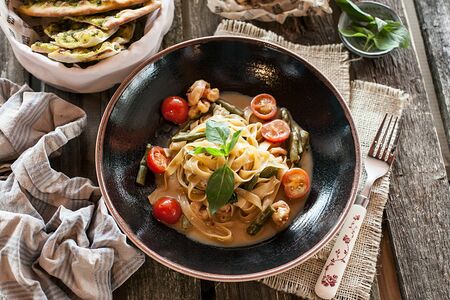 Феттуччине с креветками