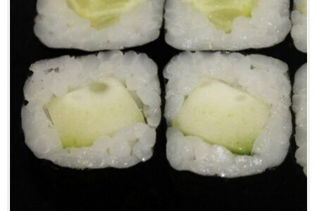 Ролл Огурец