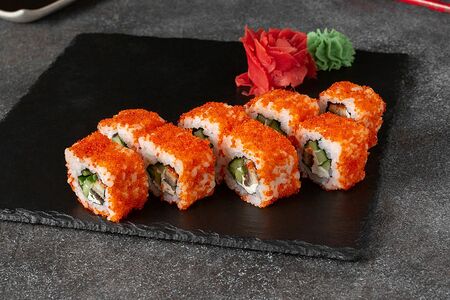 Роллы Калифорния с угрем