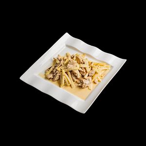 Куриное фрикасе в сливочном соусе 