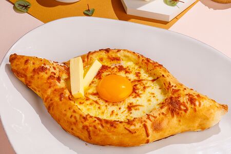 Хачапури по-аджарски 