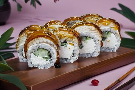 Филадельфия с угрём, огурцом и унаги