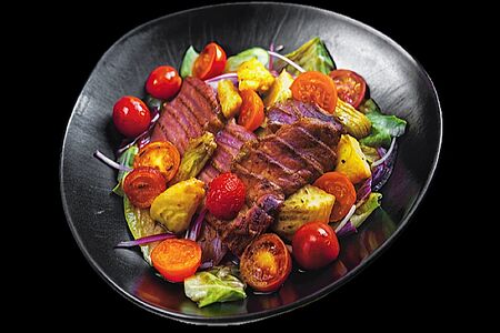 С говядиной и печеными помидорами